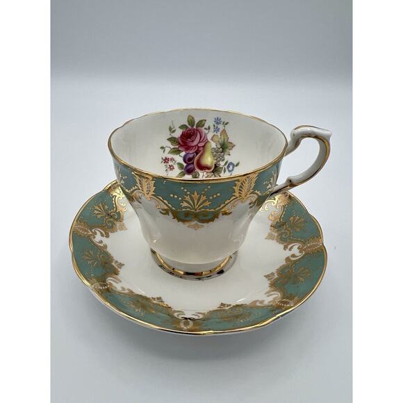 Vintage Paragon England Floral Rose White Turquoise Tea Cup & Saucer Set - Picture 12 of 12